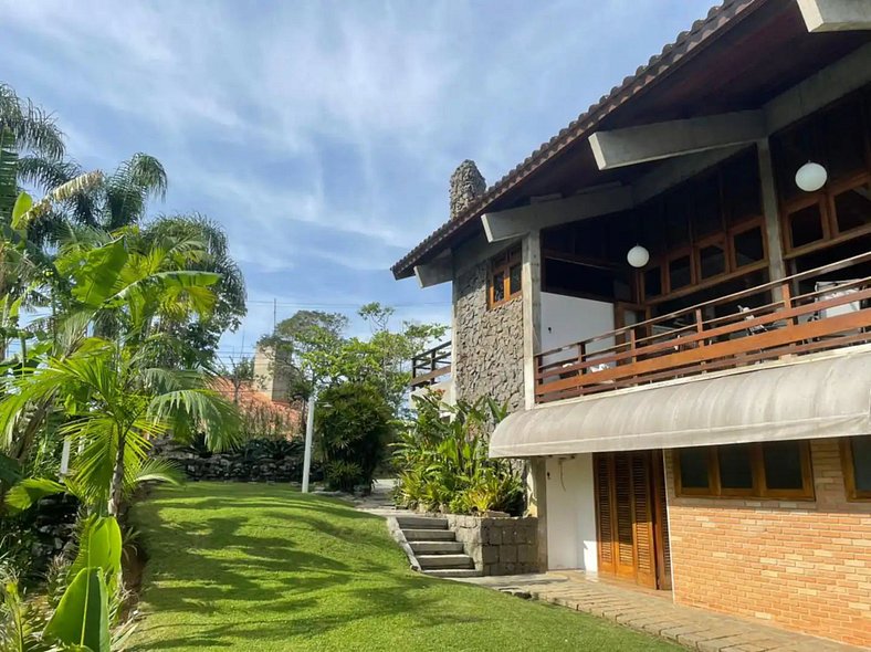 Luxo e Conforto com Vista para o Mar em Ubatuba