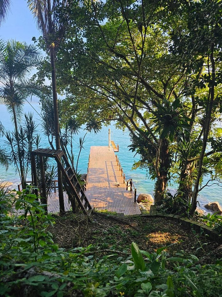 Paraíso em Ubatuba – Casa aconchegante com Vista Incrível